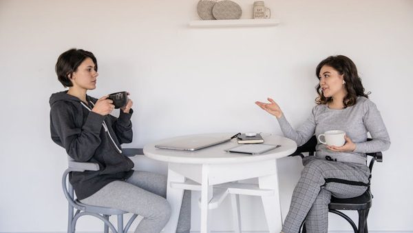 What Is The Root Cause Of Oversharing? Mental Health Professionals Weigh In