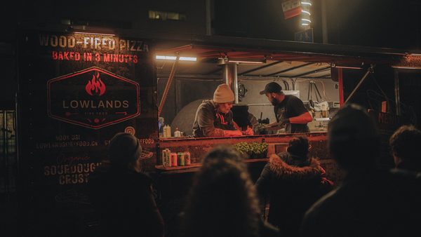 Are Food Trucks Cheaper Than Catering for a Wedding? What You Need to Know