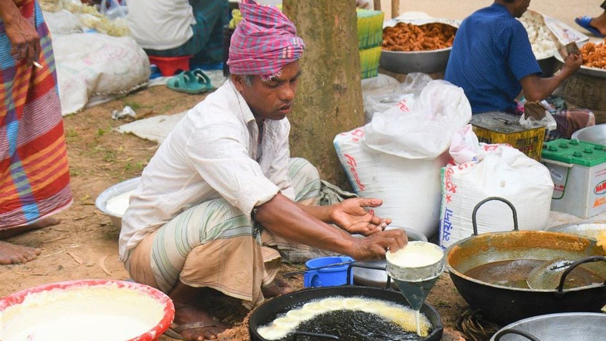 Bangladesh Food Insecurity: Why Culturally Appropriate Food Aid Improves Outcome