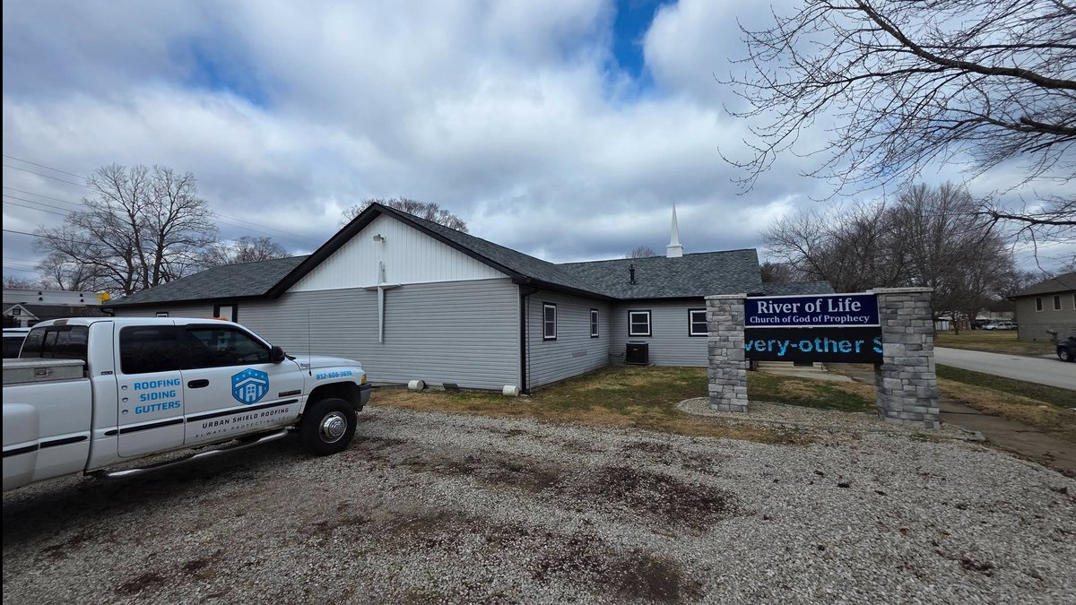 Best Roofing Contractors Bloomington IN Reviewed: Homeowner Guide Released