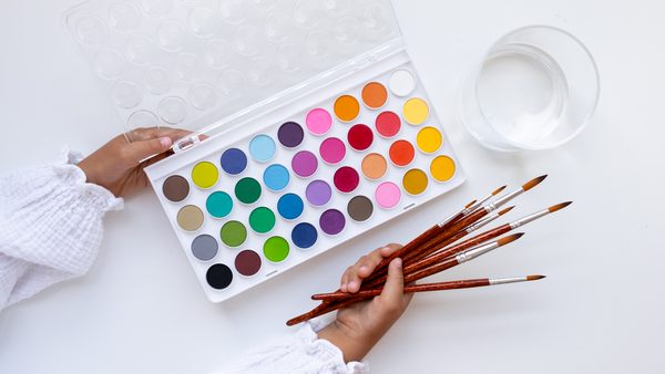 Best Watercolor Kit for Beginners: Comparing Sakura Koi, Emily Lex & Tobio's
