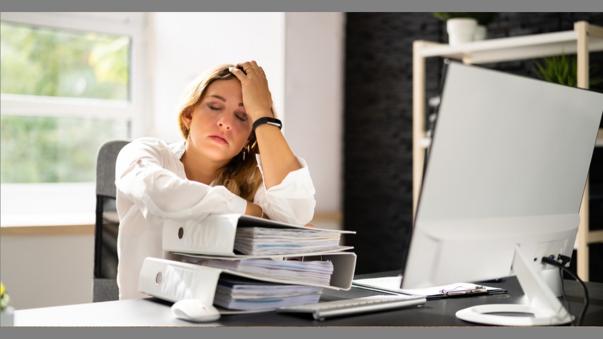 Fatigue Causes Most People Miss When Their Labs Read Normal