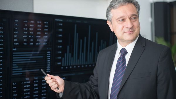 Fractional CTO Benefits: Scaling Life Sciences Tech Without Full-Time Executives