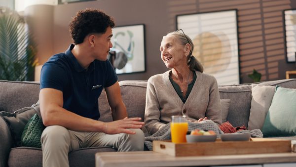 Houston In-Home Care vs Nursing Homes: Cost & Care Comparison Guide Released