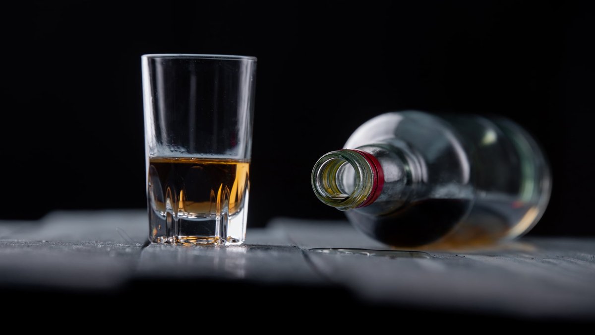 How To Help A Teen Stop Drinking: Texas Addiction Experts Share Tips For Parents
