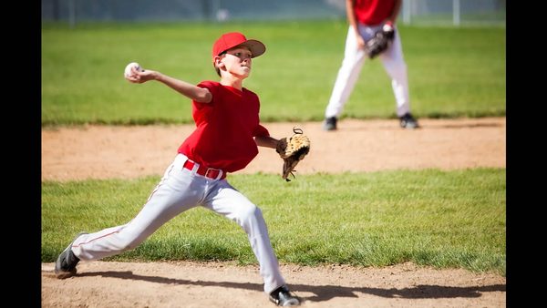 Little League Elbow Symptoms In Youth Pitchers: Parent Recovery Guide Released