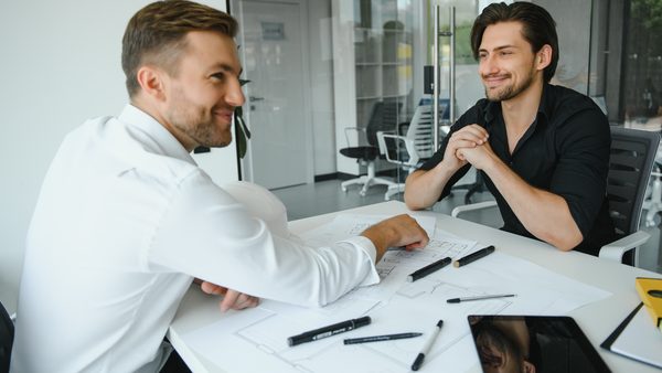 Marketing Plan for Small Business: How to Build a Strategy Using AI