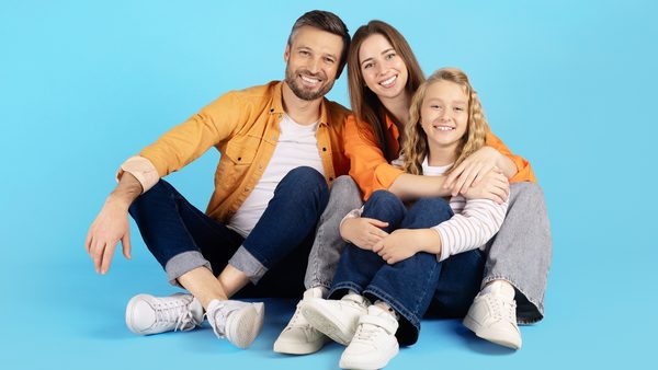 Online Family Card Games: How Digital Game Night Is Bringing People Together