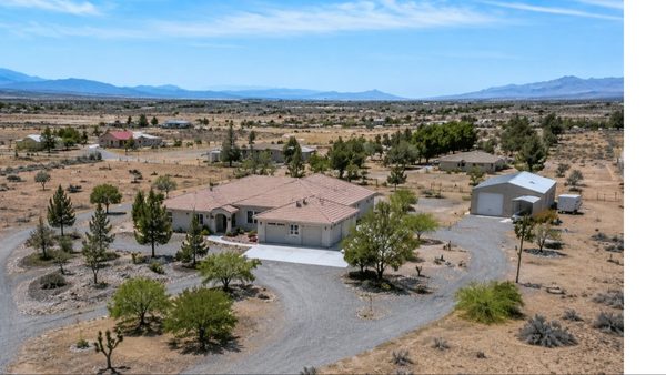 Pahrump Real Estate: What California Buyers Miss Before Making an Offer