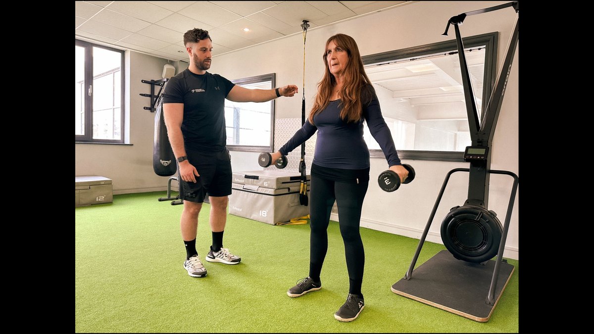 Strength Training For Seniors: Swansea Pro Lists Back Pain Benefits, Safety Tips