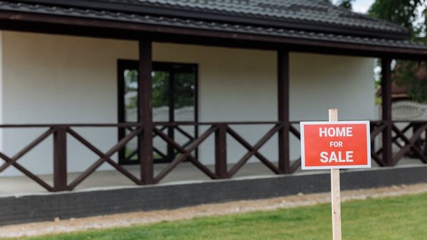 When Is the Best Time to Sell Your House in New Jersey? Insights from a Realtor