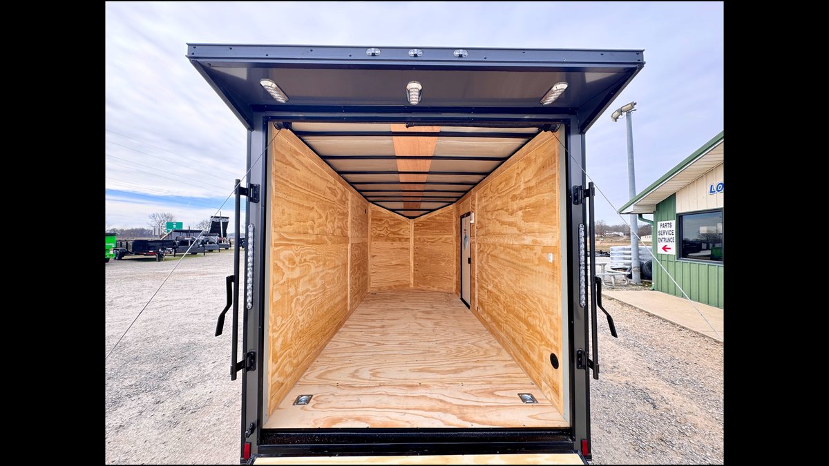 16-Foot Enclosed Trailer Specifications & Sale Costs: Buyer’s Guide Released