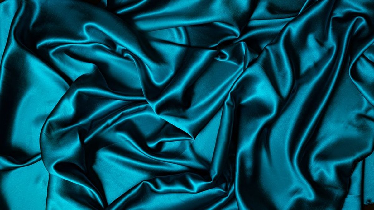 Common Silk Weave Patterns: Fabric Strength & Shine Consumer’s Guide Released