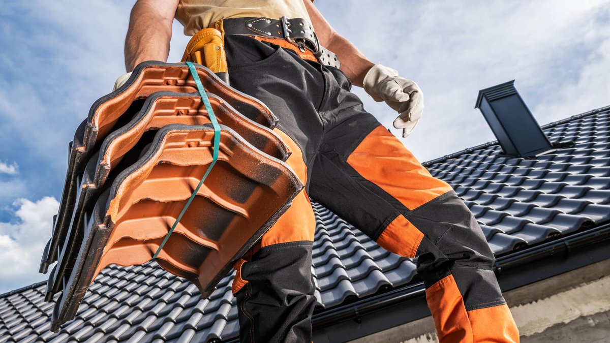 Contractor Payment Solutions: Roofing Business Owner's Guide to Faster Payments