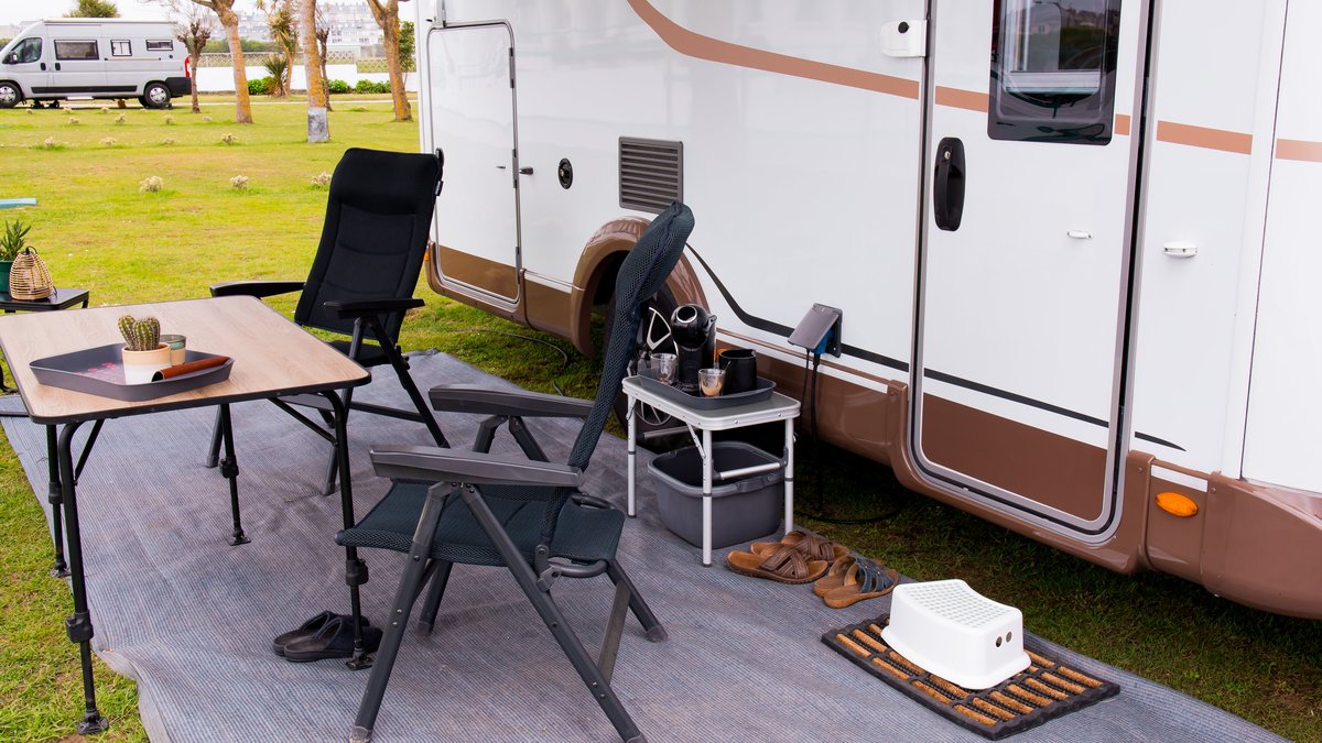 First-Time RV Driving Tips, Safety & Maintenance Guide: Platform Announced