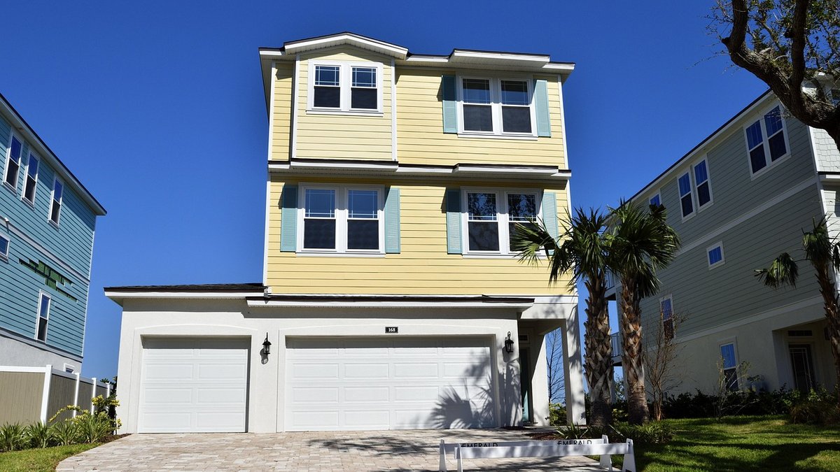 How Long Do PGT Impact Windows Last? What Florida Experts Say
