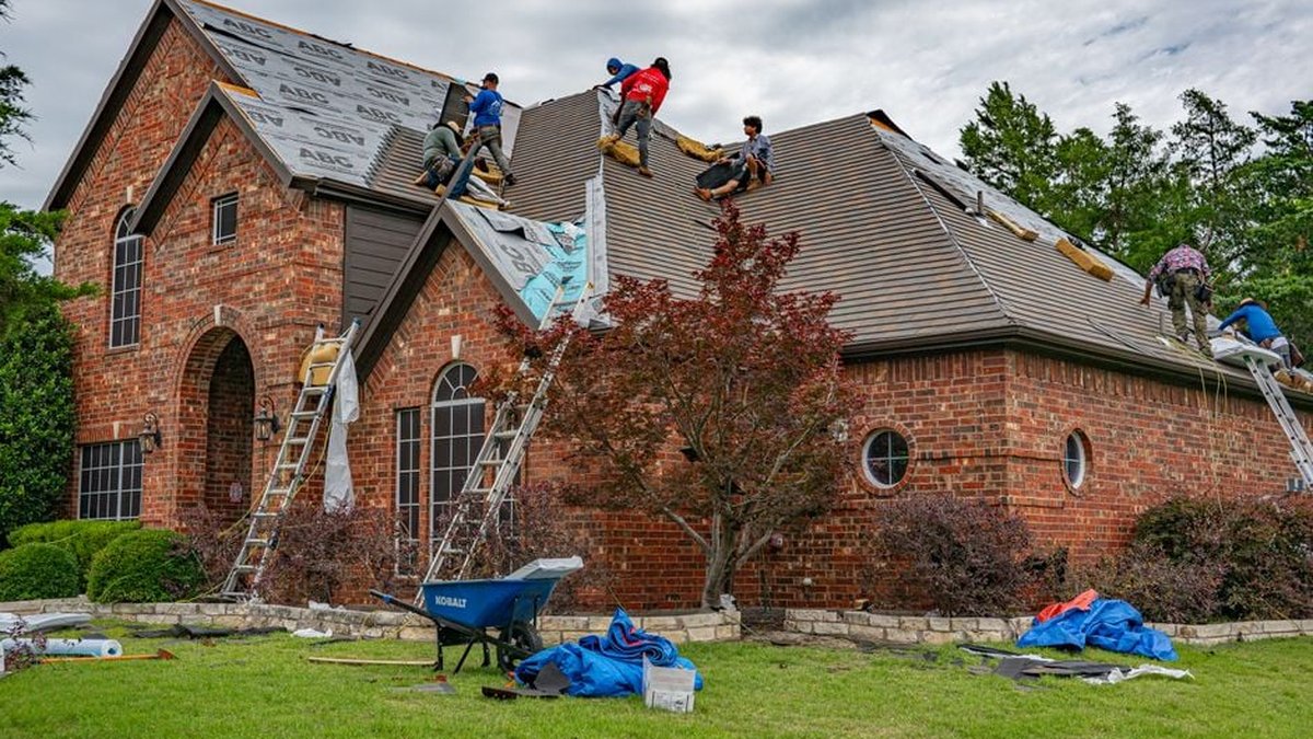 How to Increase Roofing Profit Per Job Without Raising Prices | New Guide