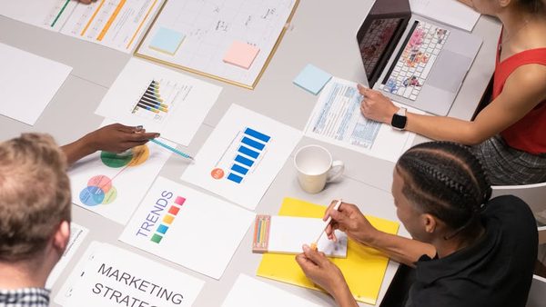 How to Market a Small Business Locally: AI Strategies to Improve Lead Generation