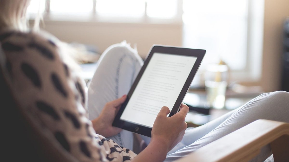 How to Promote a Self-Published Book on Amazon: Best Formats & AI Tools To Try