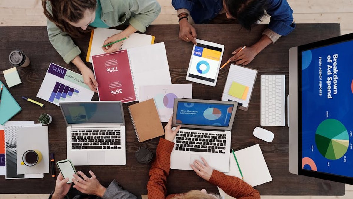Lead Quality: How Connecting Your CRM Trains Paid Ad Algorithms to Find Buyers