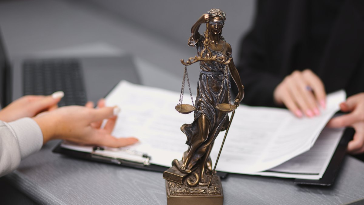 Legal Subscription Services: How Prepaid Legal Plans Work and What They Cover