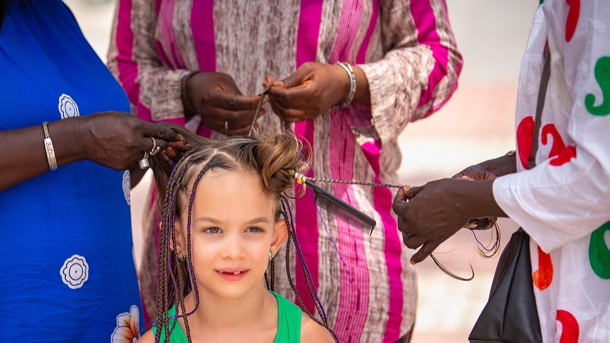 Lice Treatments Are Failing More Than 82% of Families, Registered Nurse Warns