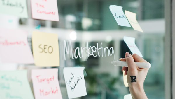 Marketing Gap Analysis: How AI Helps Small Businesses With Revenue Planning