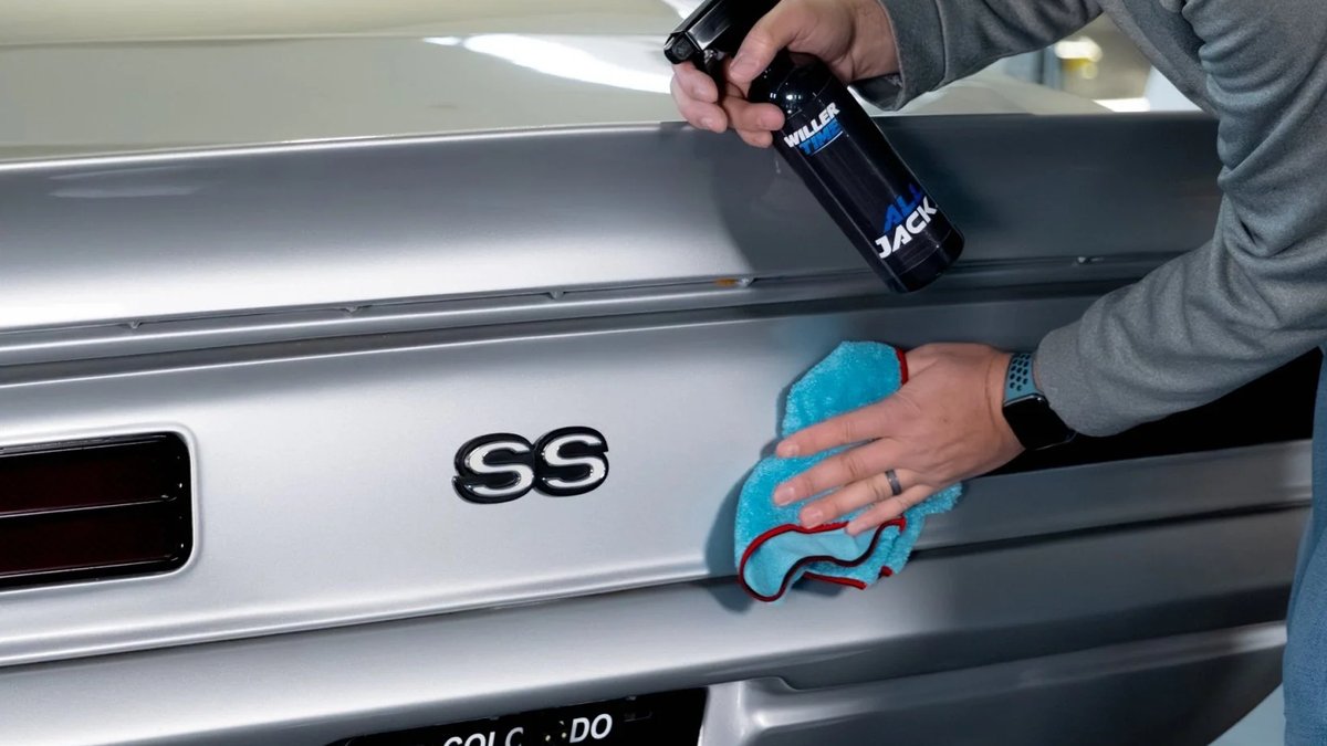 Premium Car Wax Alternative & Hybrid Detailing Solution: Clean Formula Announced