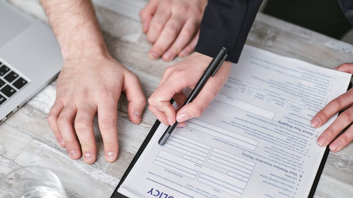Public Adjuster for Insurance Claims: How Much Does It Cost and Is It Worth It