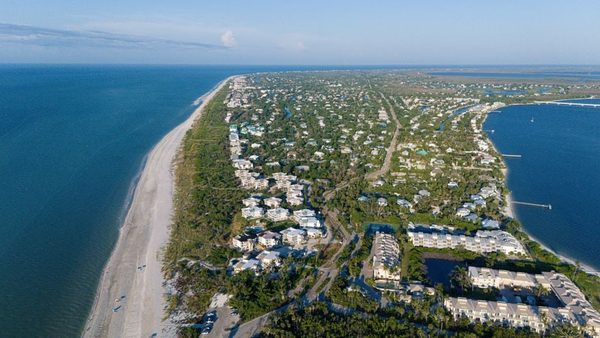 Sanibel Island, FL Vacation: Where To Stay, Costs, & Things To Do