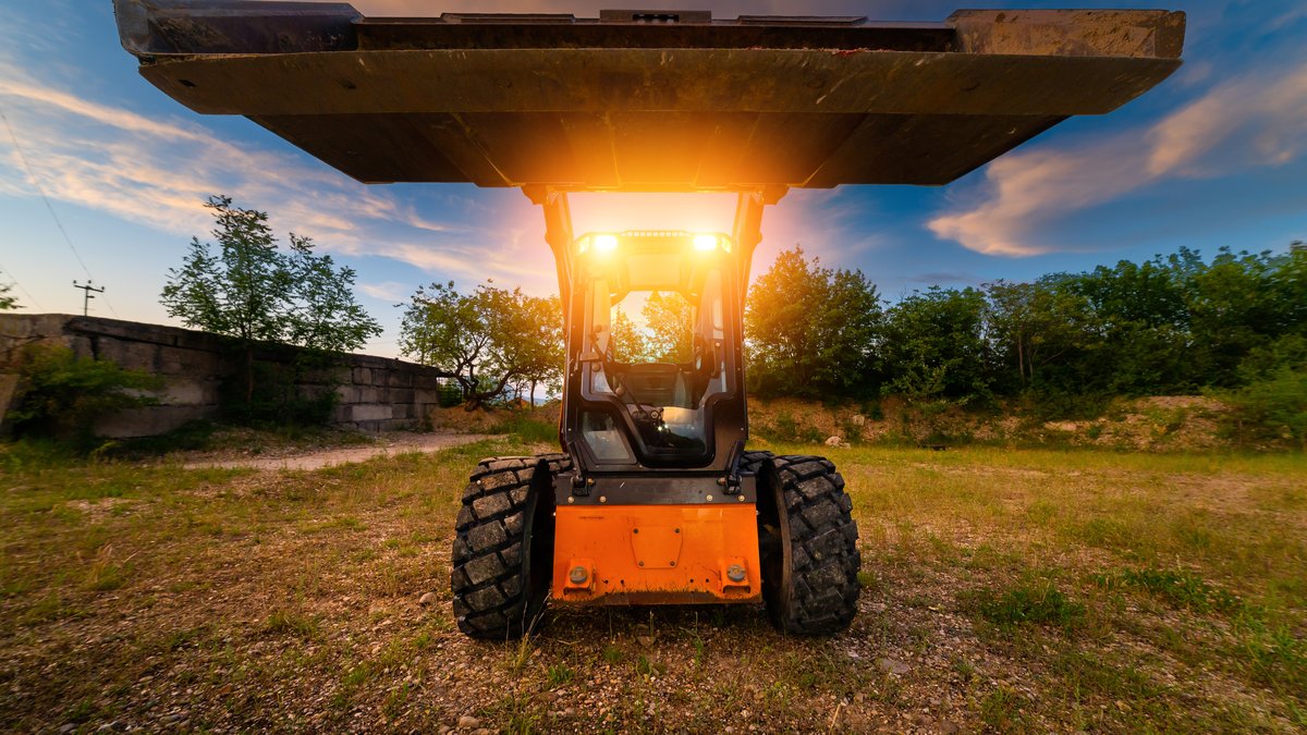 Skid Steer Attachments: How To Choose The Right Tool For Every Job Site