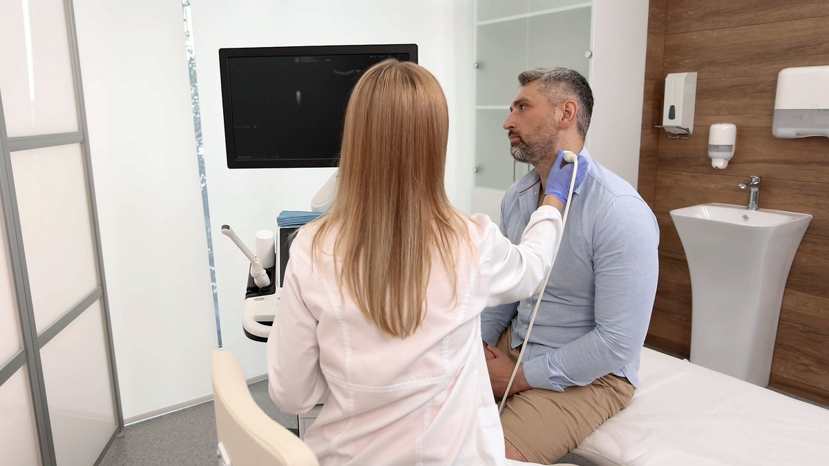 Urgent Care vs Primary Care Costs: What Muscatine Experts Want You to Know