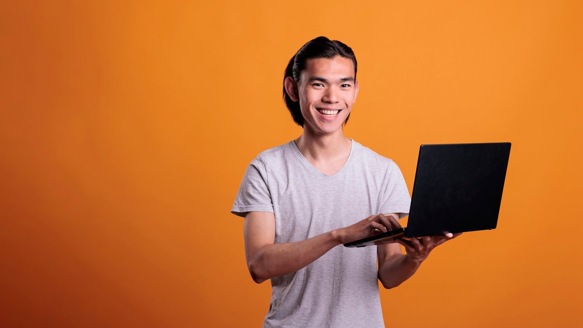 What Does A Digital Marketing Virtual Assistant Do? Responsibilities Discussed