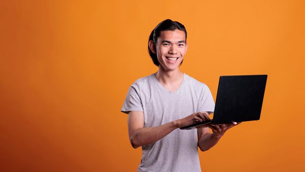 What Does A Digital Marketing Virtual Assistant Do? Responsibilities Discussed