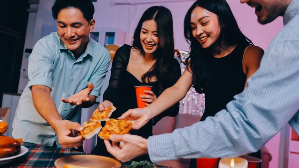 What Is a Pizza Fundraiser? A Beginner's Guide for Schools and Community Groups
