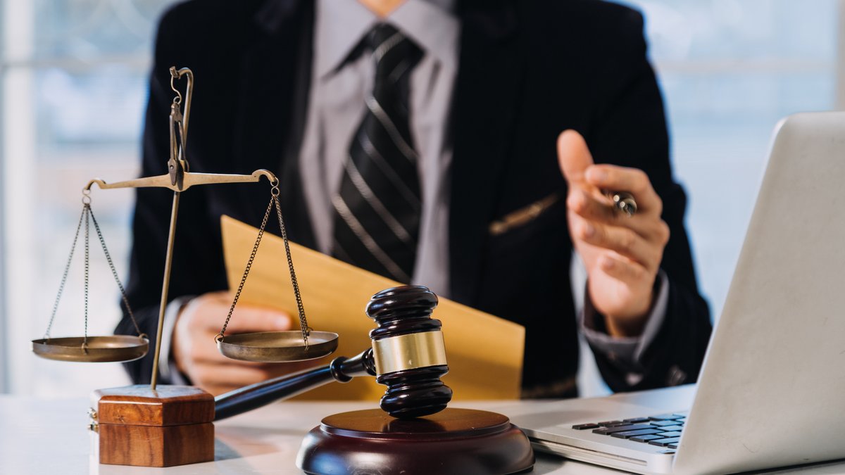 What Is Entity Optimization? How Lawyers Can Build Authority for AI Search