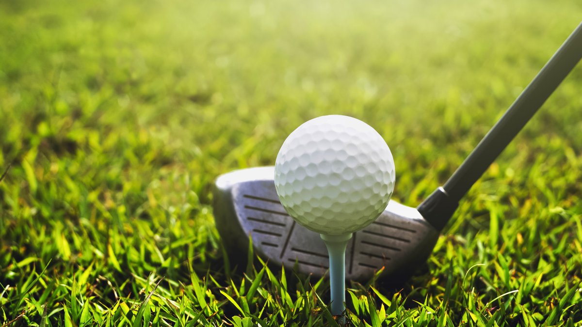 Best Golf Balls for Slow Swing Speed: Top Choices For Beginner Golfers