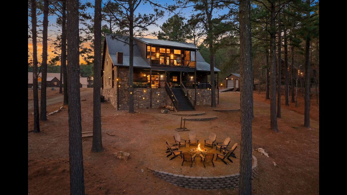 Broken Bow Large-Group Holiday Rentals: 2026 Thanksgiving & Christmas Guide Out