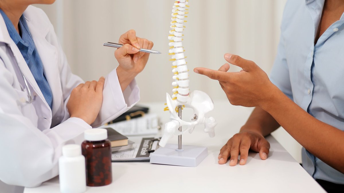 Early Signs of Osteoporosis: How Do You Know If Your Bones Are Getting Weaker?