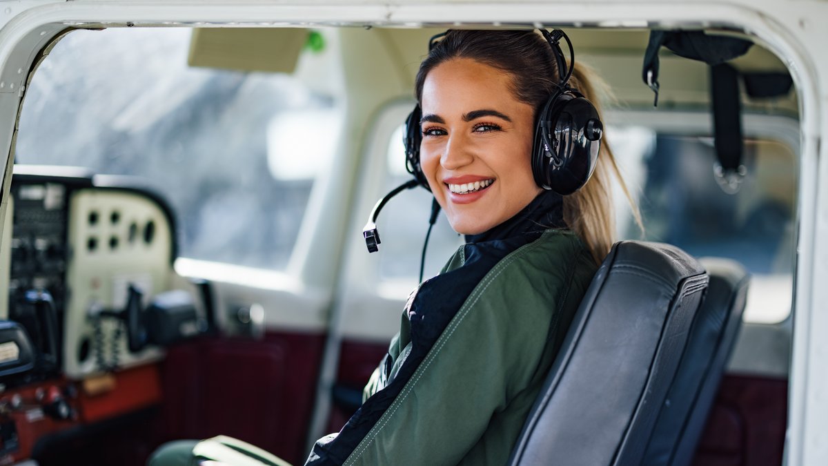 Flight School Management Software: How to Track Training Progress & Credentials
