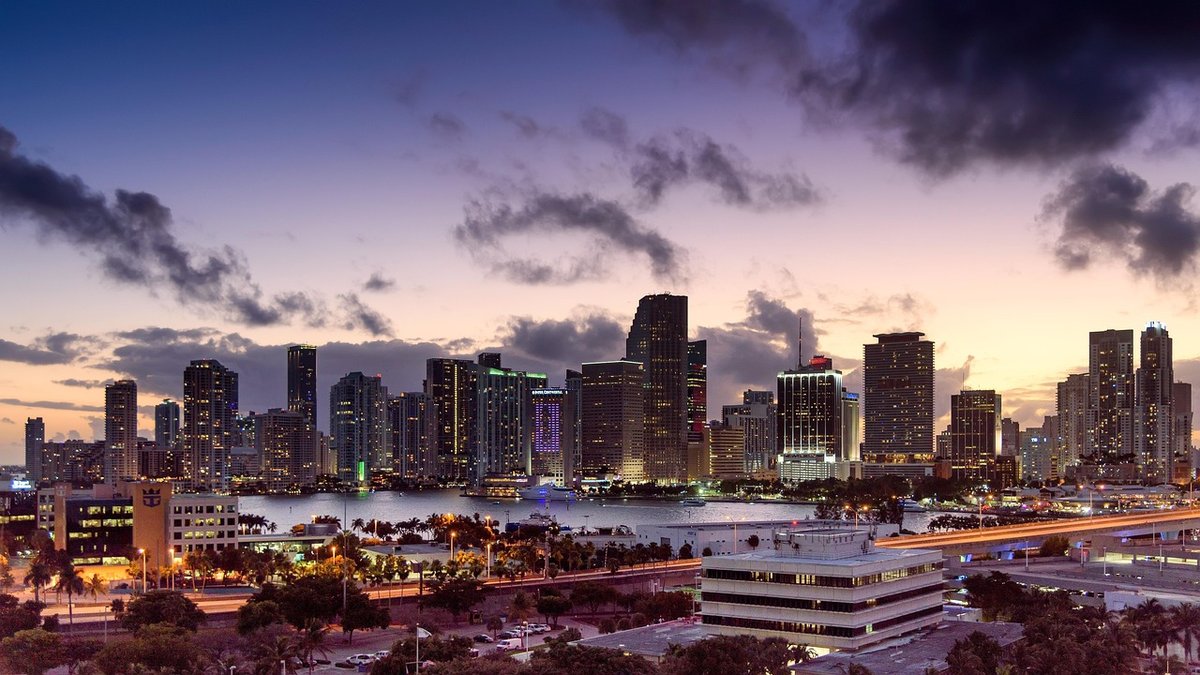 Florida Debt Collection Laws: Avoiding FDCPA Violations For Tampa Businesses
