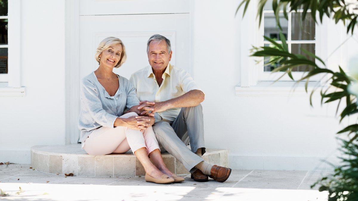 Florida Gulf Coast Snowbird Rentals: Monthly Rates, Locations & Booking Tips