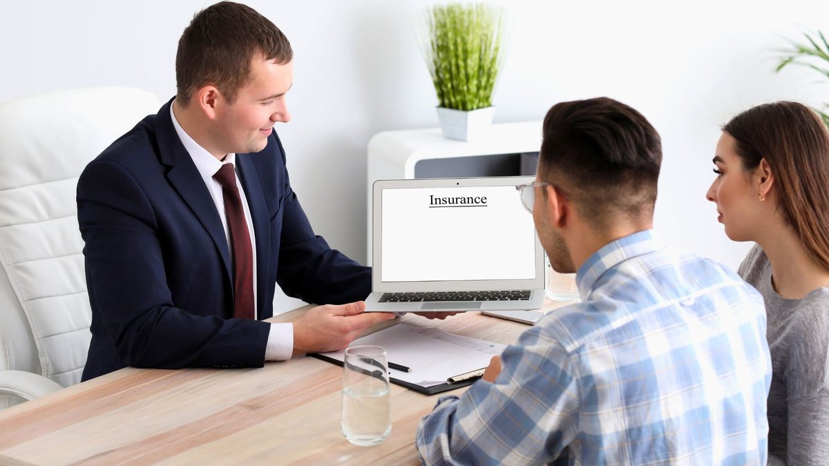 Health Insurance Agent Houston Reports Rising Small Business Coverage Strain
