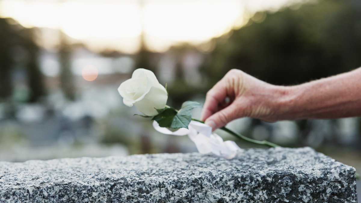 How to Make Funeral Music Feel More Personal and Meaningful