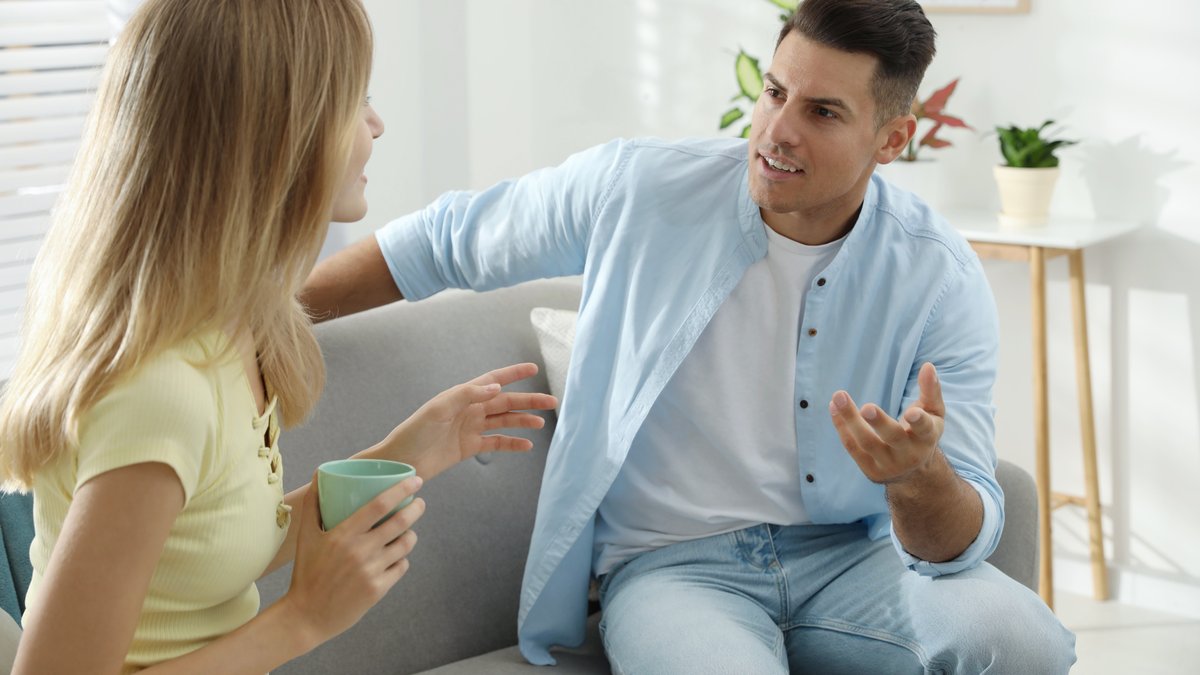 How to Stop Overreacting in a Relationship: Breaking Down the Cycle
