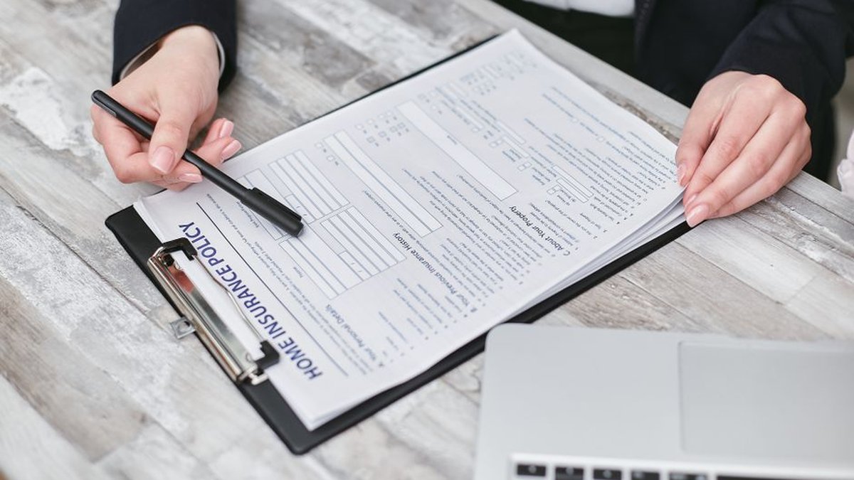 IRS Wage Garnishment: Houston Taxpayers Have 30 Days to Stop an IRS Levy