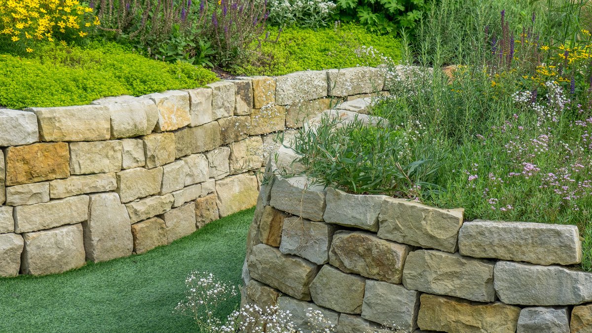 NJ Retaining Wall Design & Installation: Landscaping Service Updated