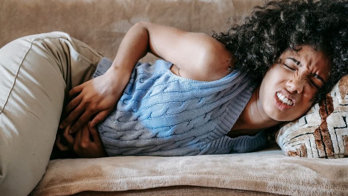 Painful Periods & Endometriosis Warning Signs: Evaluation Guide Released