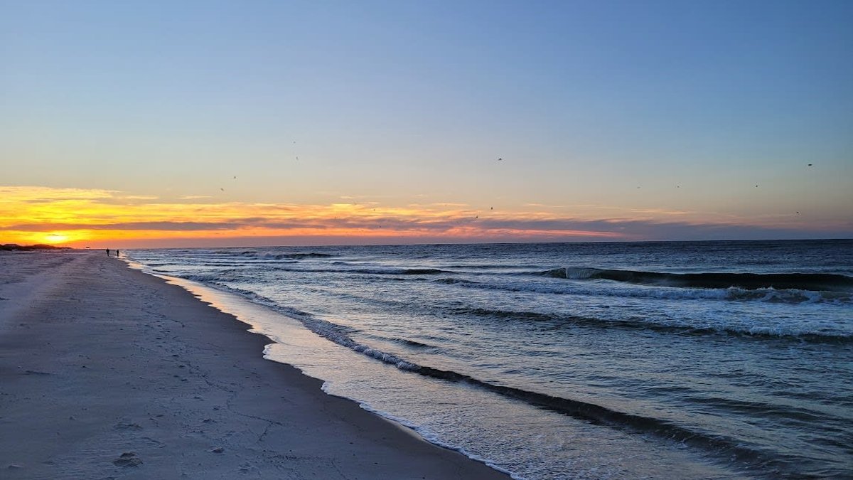Panama City Beach Off-Season Guide: What To Do & Where To Stay In Fall & Winter
