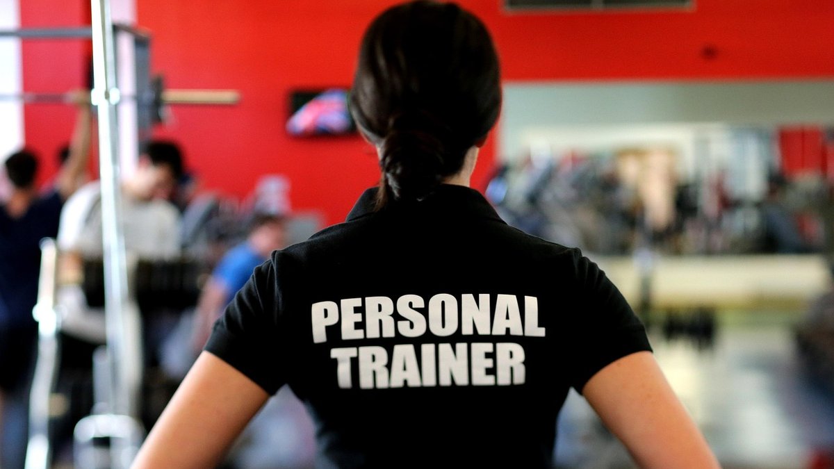 Personal Trainer vs. Strength Coach: Swansea Experts Explain the Key Differences